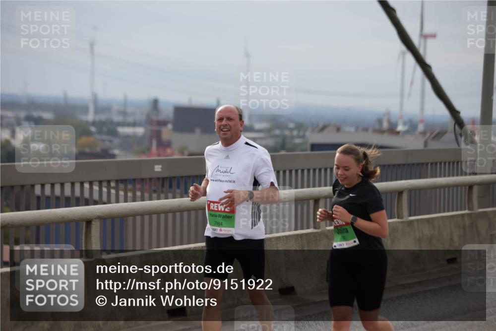 03.10.2025 - Köhlbrandbrückenlauf Jannik Wohlers http://msf.ph/oto/9151922 03.10.2025 15:59:45 Position 1 7984 meine-sportfotos.de