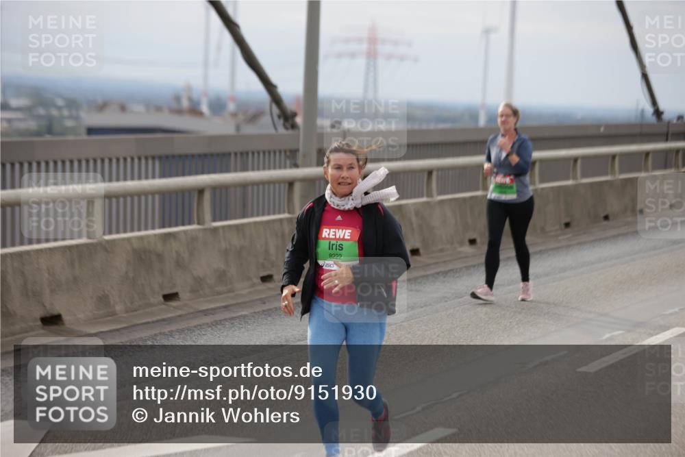 03.10.2025 - Köhlbrandbrückenlauf Jannik Wohlers http://msf.ph/oto/9151930 03.10.2025 15:59:47 Position 1 8222 meine-sportfotos.de