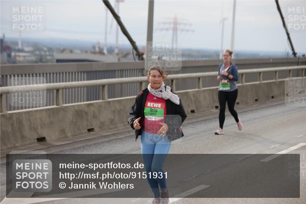 03.10.2025 - Köhlbrandbrückenlauf Jannik Wohlers http://msf.ph/oto/9151931 03.10.2025 15:59:47 Position 1 8222 meine-sportfotos.de