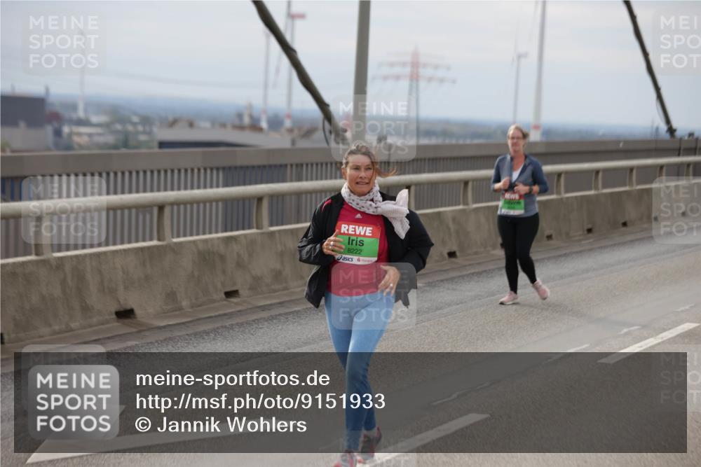 03.10.2025 - Köhlbrandbrückenlauf Jannik Wohlers http://msf.ph/oto/9151933 03.10.2025 15:59:47 Position 1 8222 meine-sportfotos.de