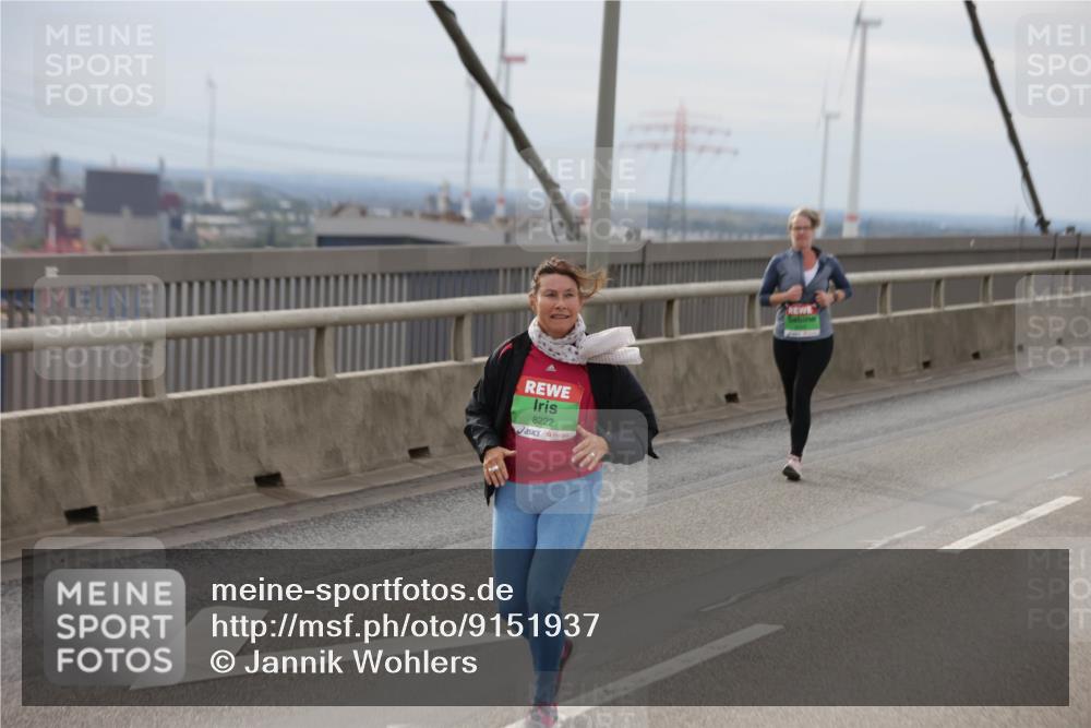 03.10.2025 - Köhlbrandbrückenlauf Jannik Wohlers http://msf.ph/oto/9151937 03.10.2025 15:59:48 Position 1 8222 meine-sportfotos.de