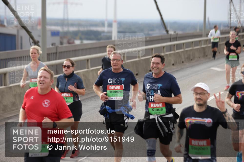 03.10.2025 - Köhlbrandbrückenlauf Jannik Wohlers http://msf.ph/oto/9151949 03.10.2025 15:59:58 Position 1 1999, 47, 7152, 9310 meine-sportfotos.de