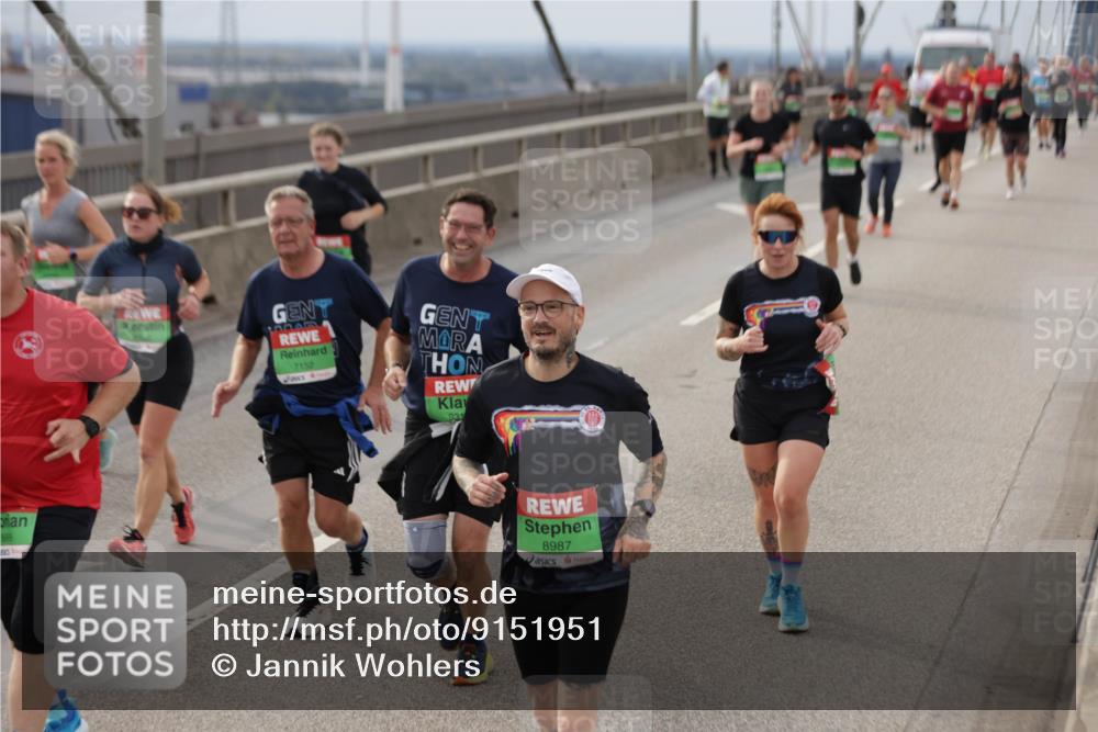 03.10.2025 - Köhlbrandbrückenlauf Jannik Wohlers http://msf.ph/oto/9151951 03.10.2025 15:59:58 Position 1 7152, 931, 8987 meine-sportfotos.de