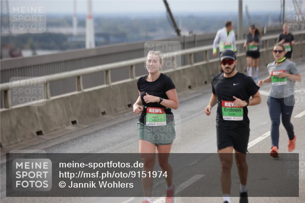 03.10.2025 - Köhlbrandbrückenlauf Jannik Wohlers http://msf.ph/oto/9151974 03.10.2025 16:00:02 Position 1 9680, 7038 meine-sportfotos.de
