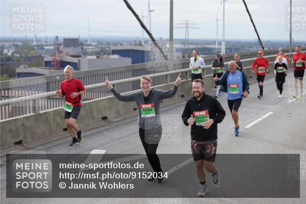 03.10.2025 - Köhlbrandbrückenlauf Jannik Wohlers http://msf.ph/oto/9152034 03.10.2025 16:00:09 Position 1 8946, 8945 meine-sportfotos.de