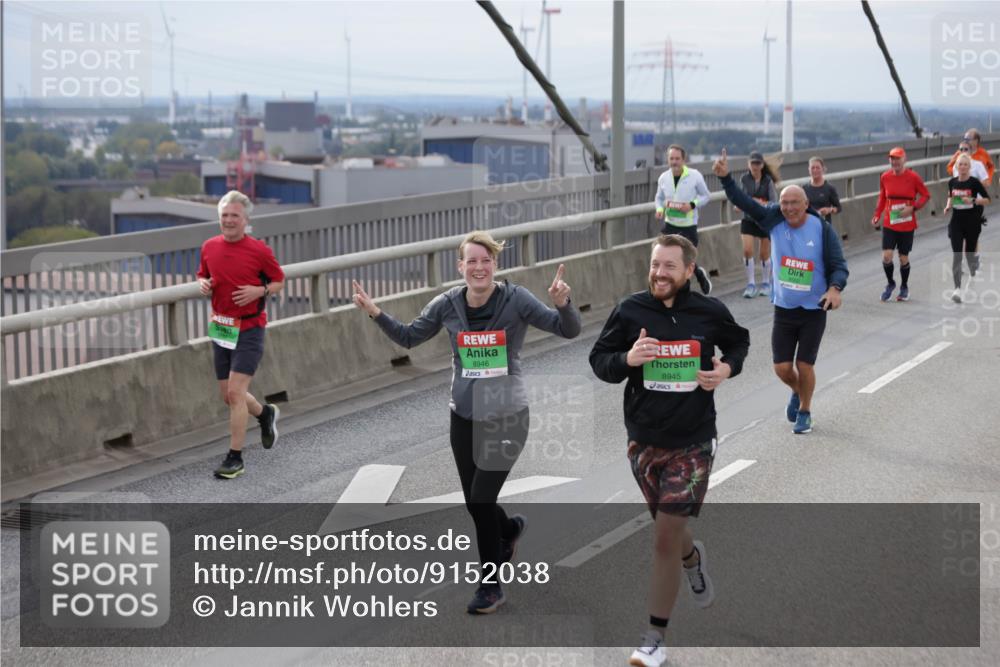 03.10.2025 - Köhlbrandbrückenlauf Jannik Wohlers http://msf.ph/oto/9152038 03.10.2025 16:00:09 Position 1 8946, 8945 meine-sportfotos.de