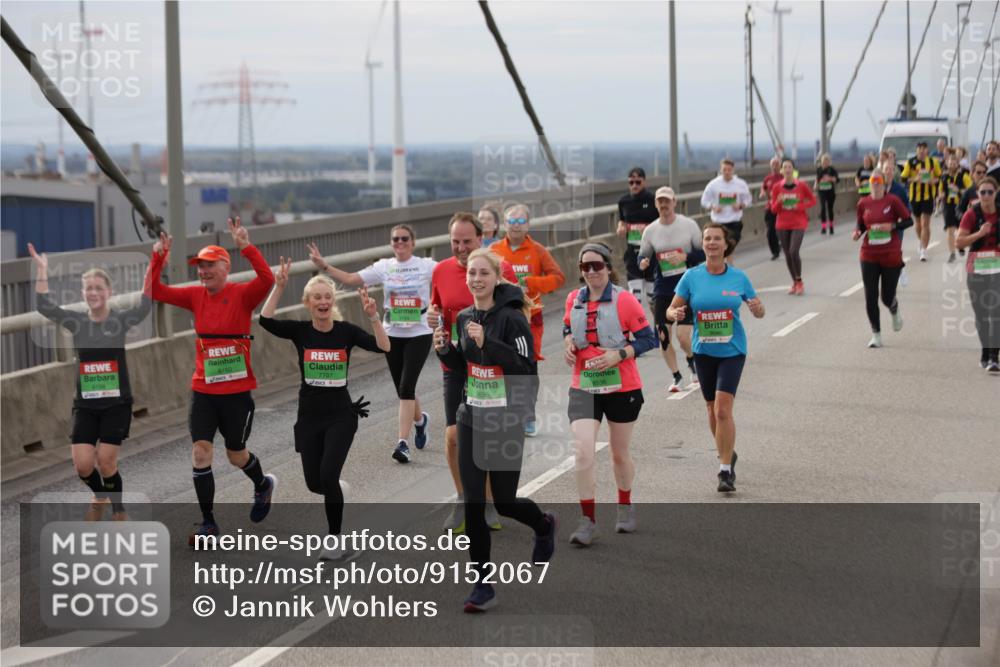 03.10.2025 - Köhlbrandbrückenlauf Jannik Wohlers http://msf.ph/oto/9152067 03.10.2025 16:00:13 Position 1 8160, 7707 meine-sportfotos.de