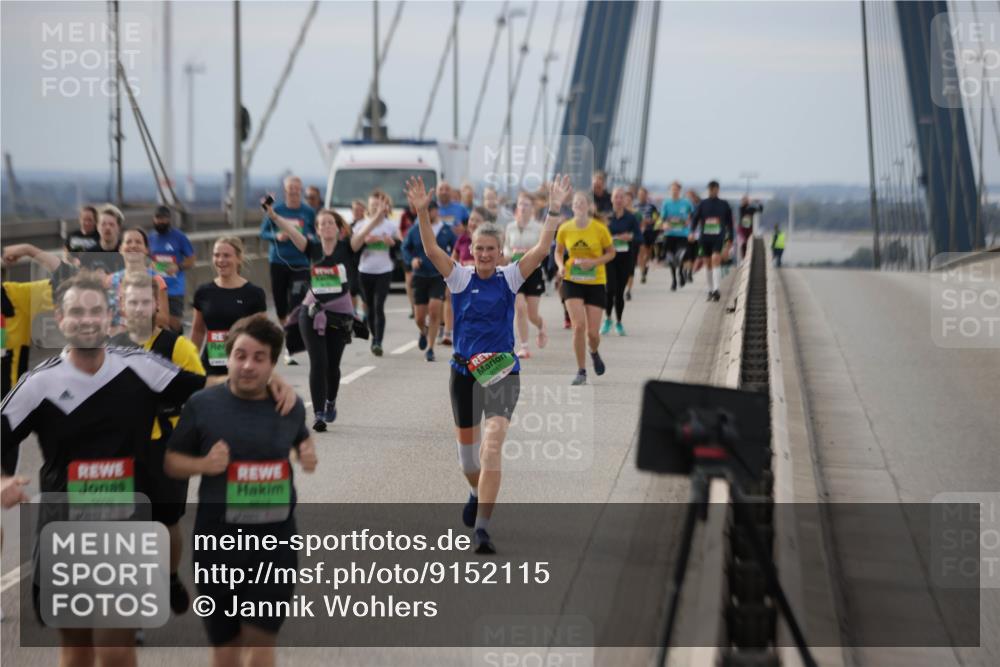 03.10.2025 - Köhlbrandbrückenlauf Jannik Wohlers http://msf.ph/oto/9152115 03.10.2025 16:00:21 Position 1  meine-sportfotos.de
