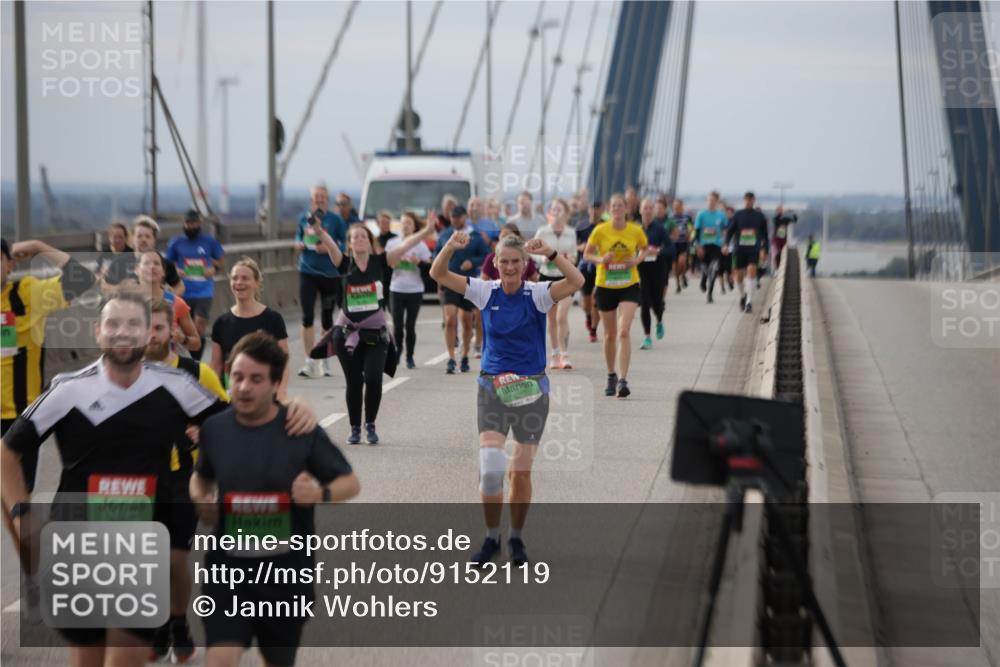 03.10.2025 - Köhlbrandbrückenlauf Jannik Wohlers http://msf.ph/oto/9152119 03.10.2025 16:00:21 Position 1  meine-sportfotos.de