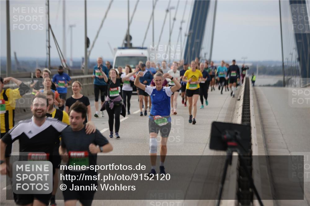 03.10.2025 - Köhlbrandbrückenlauf Jannik Wohlers http://msf.ph/oto/9152120 03.10.2025 16:00:21 Position 1  meine-sportfotos.de