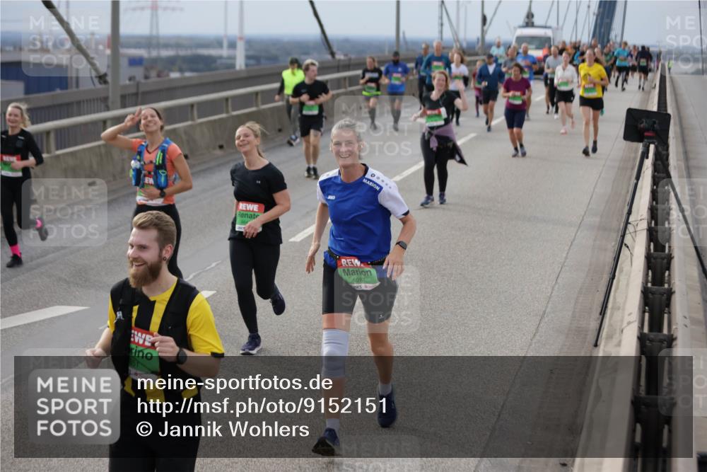 03.10.2025 - Köhlbrandbrückenlauf Jannik Wohlers http://msf.ph/oto/9152151 03.10.2025 16:00:27 Position 1 851, 9287 meine-sportfotos.de