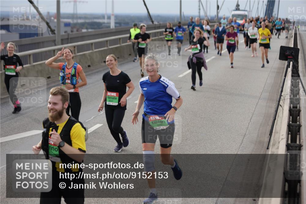 03.10.2025 - Köhlbrandbrückenlauf Jannik Wohlers http://msf.ph/oto/9152153 03.10.2025 16:00:27 Position 1 8645, 9287 meine-sportfotos.de