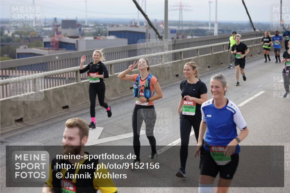 03.10.2025 - Köhlbrandbrückenlauf Jannik Wohlers http://msf.ph/oto/9152156 03.10.2025 16:00:27 Position 1 8645, 9287 meine-sportfotos.de