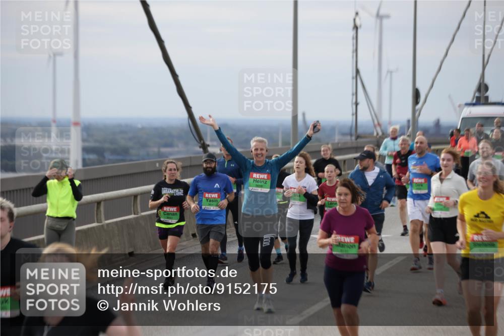 03.10.2025 - Köhlbrandbrückenlauf Jannik Wohlers http://msf.ph/oto/9152175 03.10.2025 16:00:30 Position 1 9641 meine-sportfotos.de