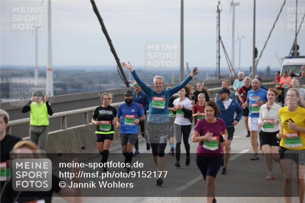 03.10.2025 - Köhlbrandbrückenlauf Jannik Wohlers http://msf.ph/oto/9152177 03.10.2025 16:00:30 Position 1 9641, 8656 meine-sportfotos.de