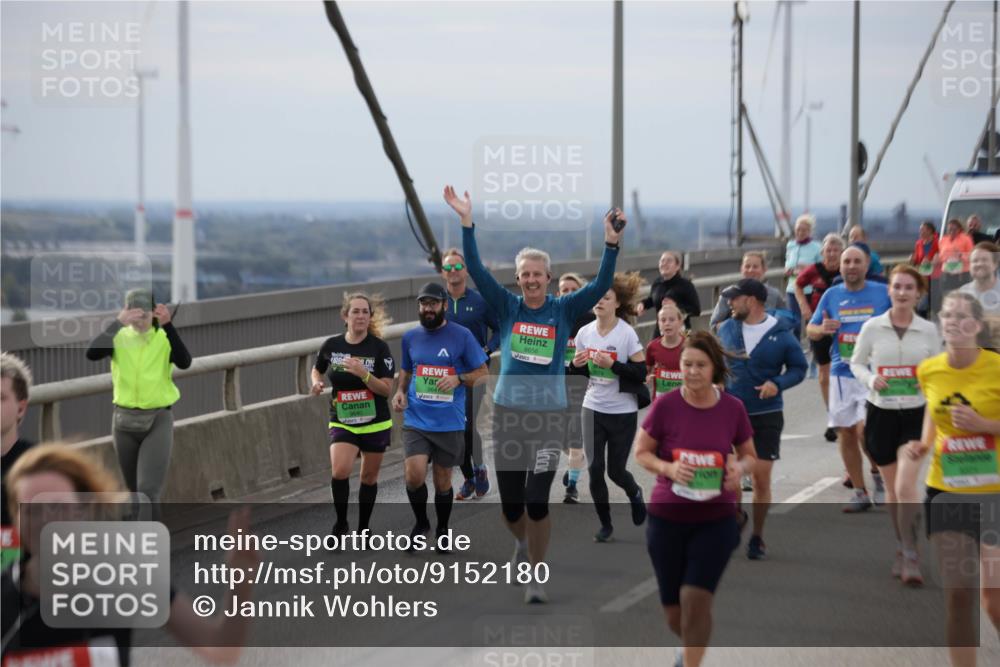 03.10.2025 - Köhlbrandbrückenlauf Jannik Wohlers http://msf.ph/oto/9152180 03.10.2025 16:00:30 Position 1 8656 meine-sportfotos.de