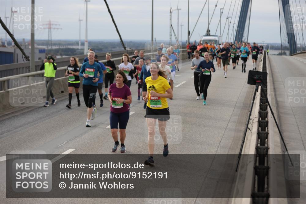 03.10.2025 - Köhlbrandbrückenlauf Jannik Wohlers http://msf.ph/oto/9152191 03.10.2025 16:00:32 Position 1 8371 meine-sportfotos.de
