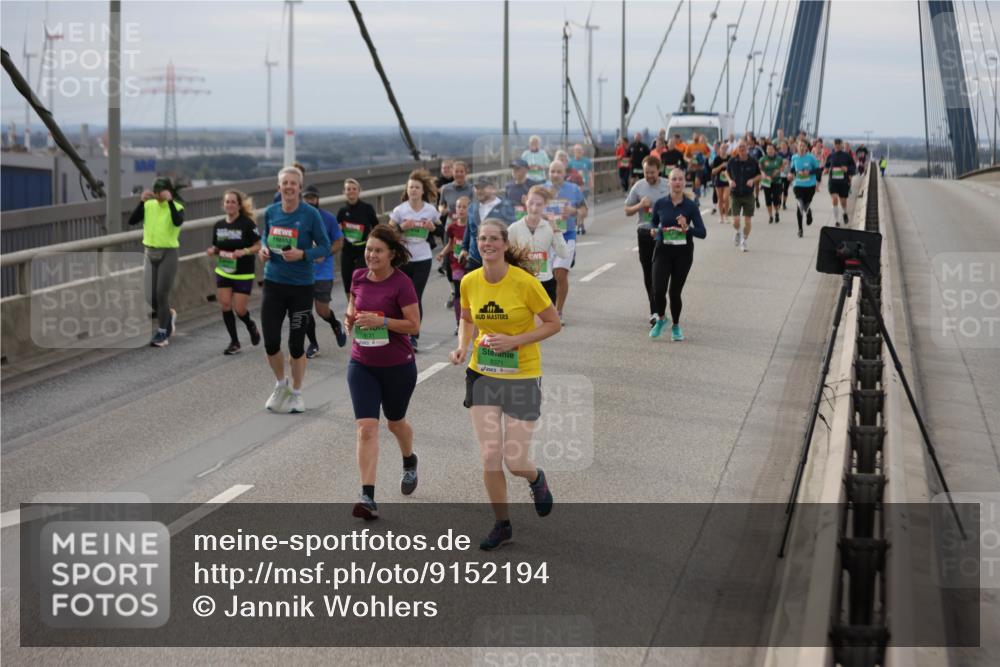 03.10.2025 - Köhlbrandbrückenlauf Jannik Wohlers http://msf.ph/oto/9152194 03.10.2025 16:00:32 Position 1 151, 8371, 6 meine-sportfotos.de
