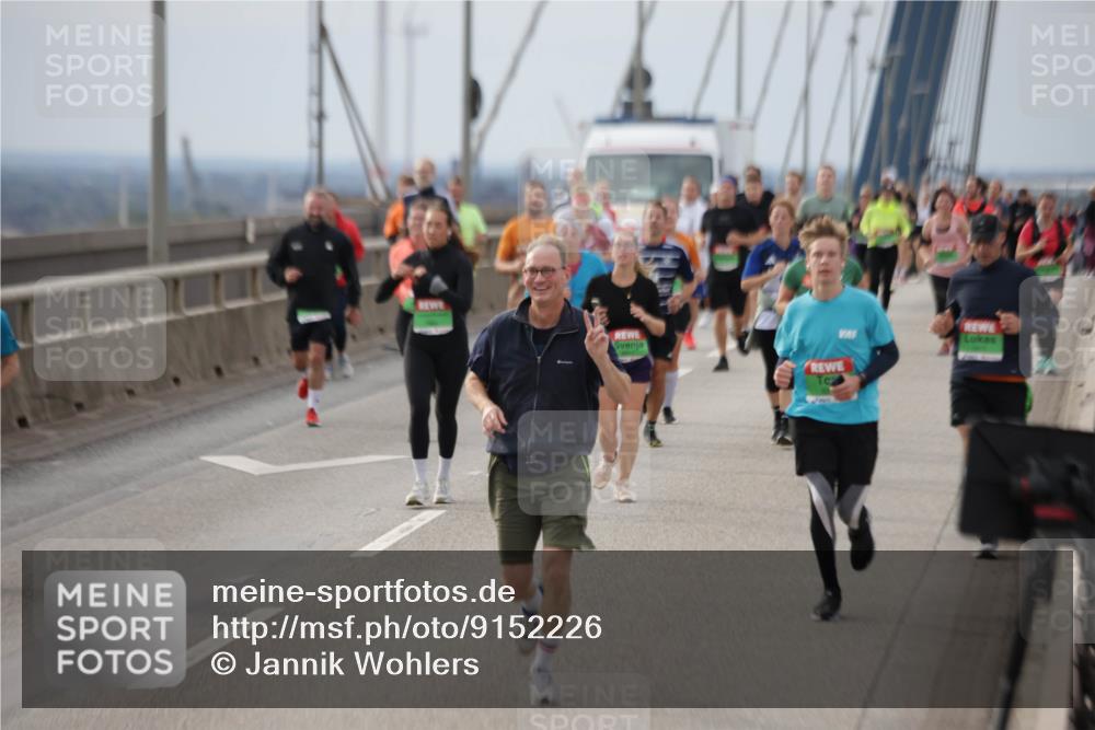 03.10.2025 - Köhlbrandbrückenlauf Jannik Wohlers http://msf.ph/oto/9152226 03.10.2025 16:00:37 Position 1  meine-sportfotos.de