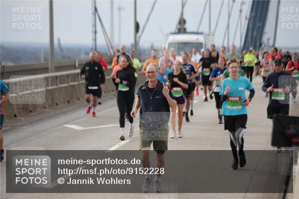 03.10.2025 - Köhlbrandbrückenlauf Jannik Wohlers http://msf.ph/oto/9152228 03.10.2025 16:00:37 Position 1  meine-sportfotos.de