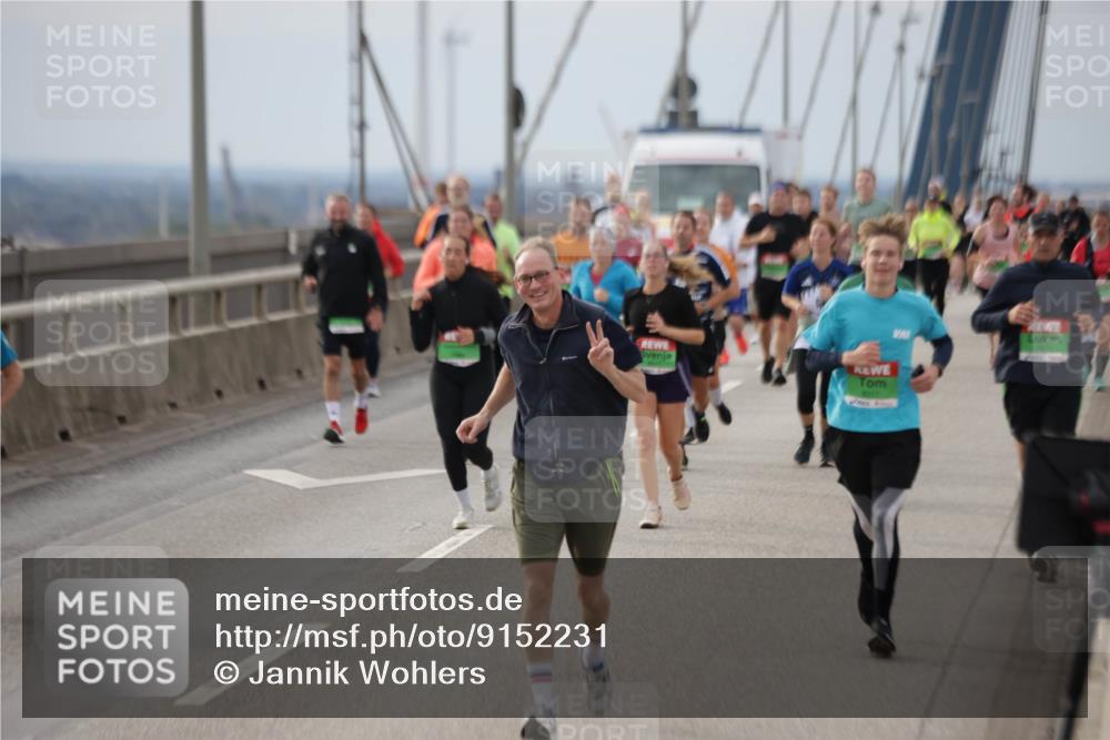 03.10.2025 - Köhlbrandbrückenlauf Jannik Wohlers http://msf.ph/oto/9152231 03.10.2025 16:00:37 Position 1  meine-sportfotos.de