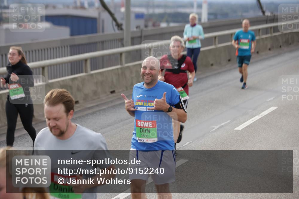 03.10.2025 - Köhlbrandbrückenlauf Jannik Wohlers http://msf.ph/oto/9152240 03.10.2025 16:00:38 Position 1 8288, 9586 meine-sportfotos.de