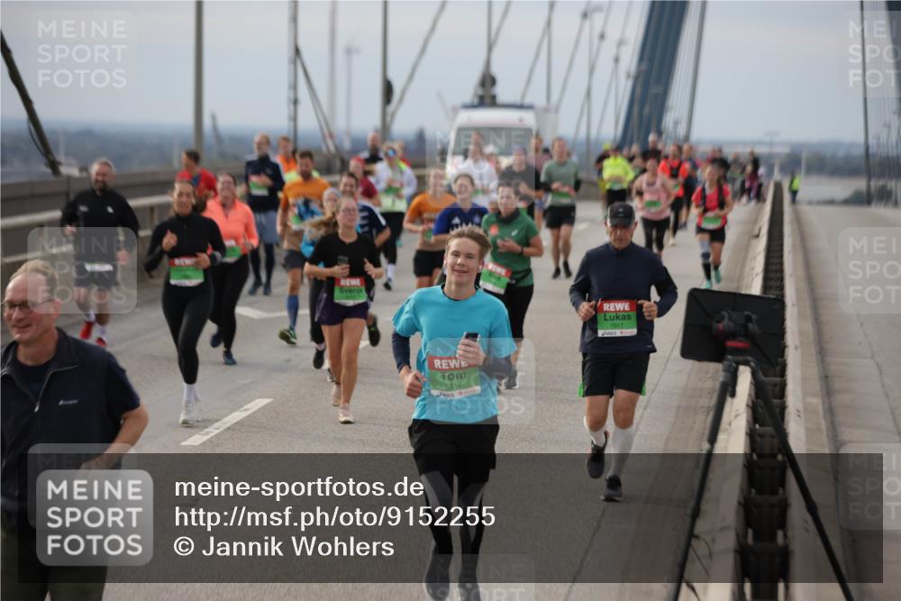 03.10.2025 - Köhlbrandbrückenlauf Jannik Wohlers http://msf.ph/oto/9152255 03.10.2025 16:00:40 Position 1 8317, 7917 meine-sportfotos.de