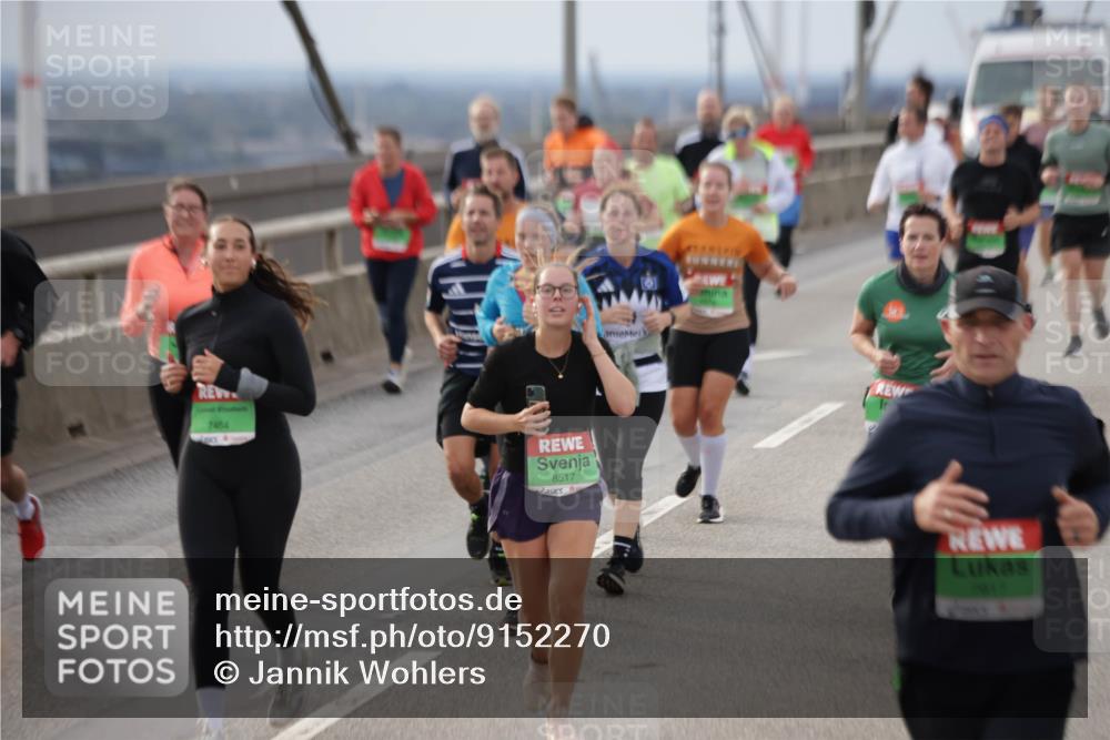03.10.2025 - Köhlbrandbrückenlauf Jannik Wohlers http://msf.ph/oto/9152270 03.10.2025 16:00:43 Position 1 7464, 8517 meine-sportfotos.de