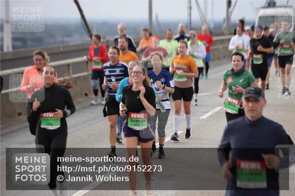 03.10.2025 - Köhlbrandbrückenlauf Jannik Wohlers http://msf.ph/oto/9152273 03.10.2025 16:00:43 Position 1 7464, 8517, 9034 meine-sportfotos.de