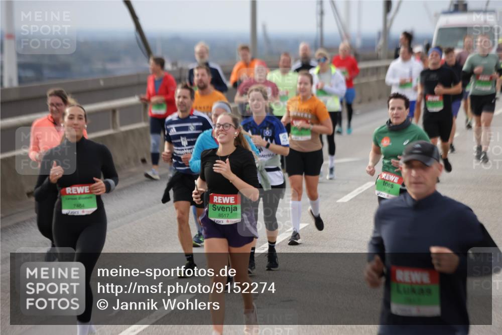 03.10.2025 - Köhlbrandbrückenlauf Jannik Wohlers http://msf.ph/oto/9152274 03.10.2025 16:00:44 Position 1 7464, 8517, 04 meine-sportfotos.de
