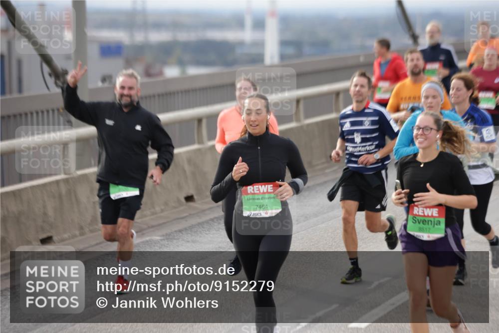 03.10.2025 - Köhlbrandbrückenlauf Jannik Wohlers http://msf.ph/oto/9152279 03.10.2025 16:00:44 Position 1 7464, 8517, 4 meine-sportfotos.de
