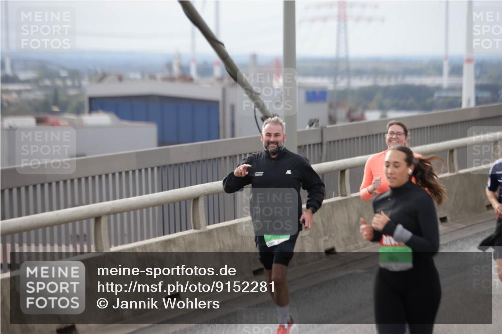 03.10.2025 - Köhlbrandbrückenlauf Jannik Wohlers http://msf.ph/oto/9152281 03.10.2025 16:00:45 Position 1 8520 meine-sportfotos.de