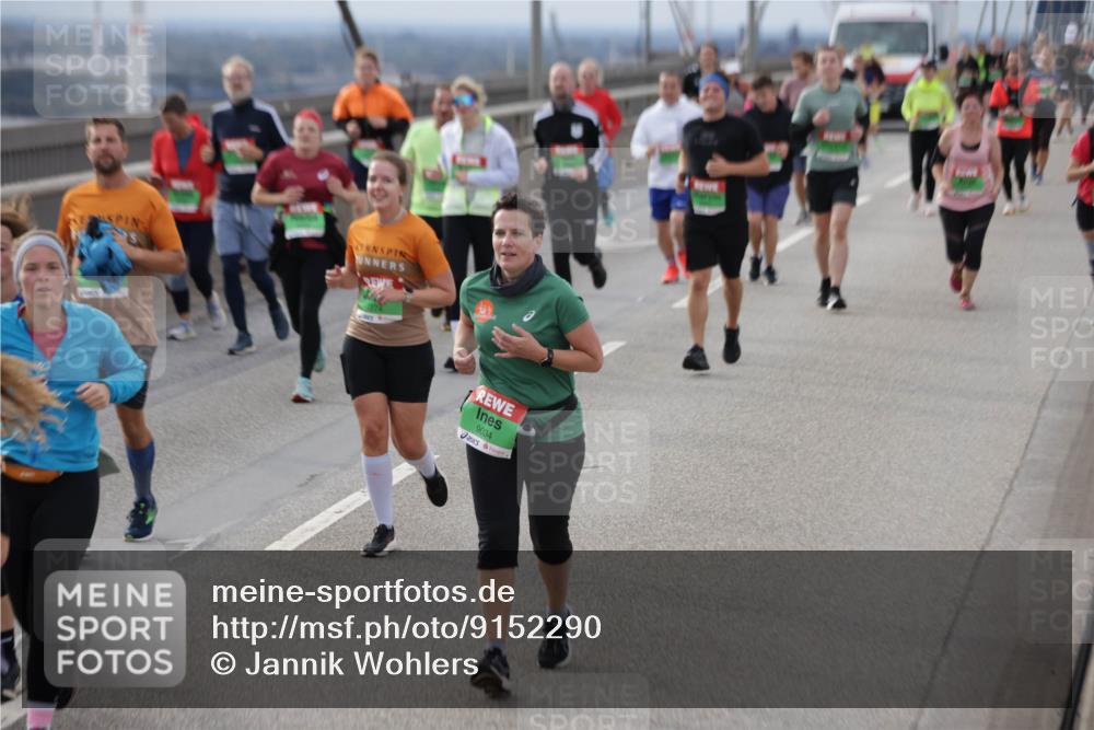 03.10.2025 - Köhlbrandbrückenlauf Jannik Wohlers http://msf.ph/oto/9152290 03.10.2025 16:00:47 Position 1 9034 meine-sportfotos.de