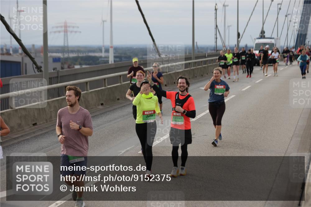 03.10.2025 - Köhlbrandbrückenlauf Jannik Wohlers http://msf.ph/oto/9152375 03.10.2025 16:00:58 Position 1 757, 9070 meine-sportfotos.de