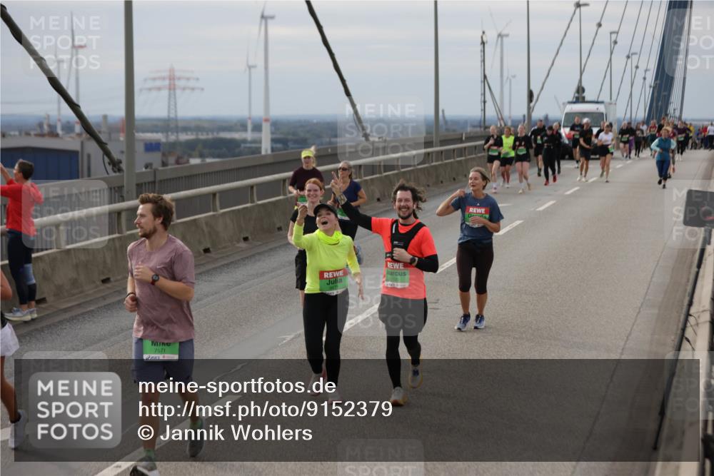 03.10.2025 - Köhlbrandbrückenlauf Jannik Wohlers http://msf.ph/oto/9152379 03.10.2025 16:00:58 Position 1 7571, 9071, 070 meine-sportfotos.de