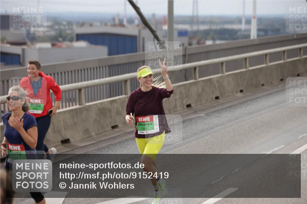 03.10.2025 - Köhlbrandbrückenlauf Jannik Wohlers http://msf.ph/oto/9152419 03.10.2025 16:01:02 Position 1 8793, 7351 meine-sportfotos.de