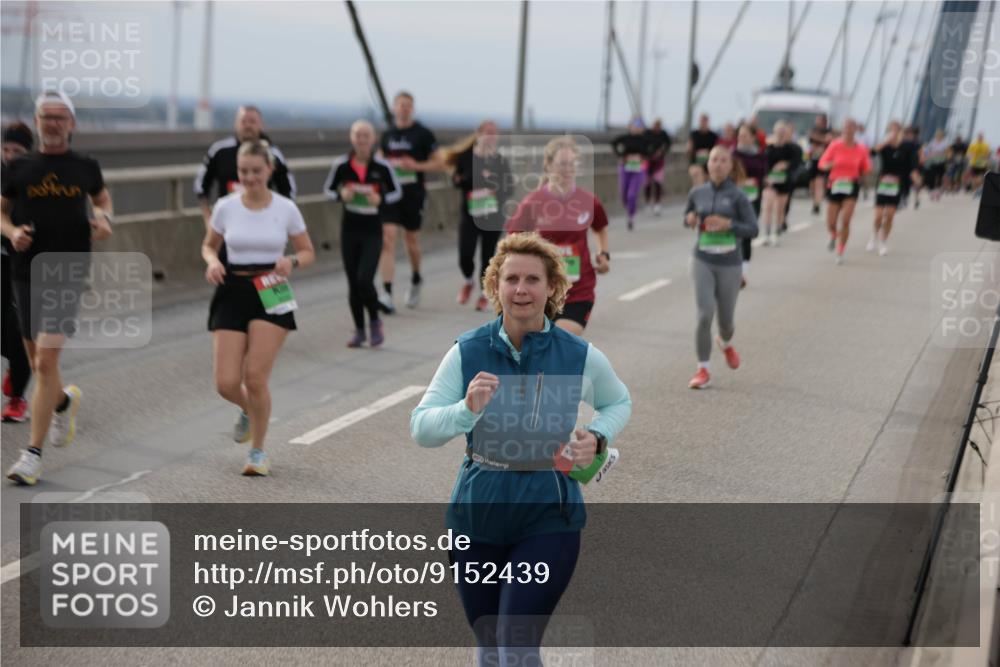03.10.2025 - Köhlbrandbrückenlauf Jannik Wohlers http://msf.ph/oto/9152439 03.10.2025 16:01:10 Position 1  meine-sportfotos.de