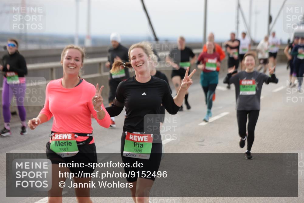 03.10.2025 - Köhlbrandbrückenlauf Jannik Wohlers http://msf.ph/oto/9152496 03.10.2025 16:01:21 Position 1 7887, 7888 meine-sportfotos.de