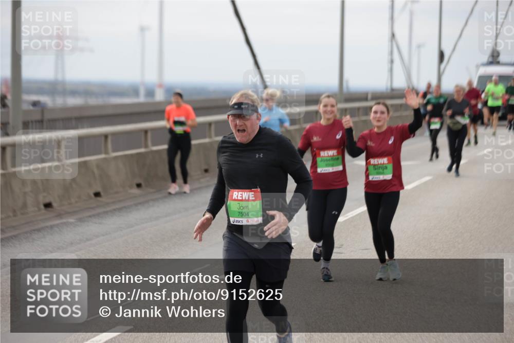 03.10.2025 - Köhlbrandbrückenlauf Jannik Wohlers http://msf.ph/oto/9152625 03.10.2025 16:01:42 Position 1 7504 meine-sportfotos.de