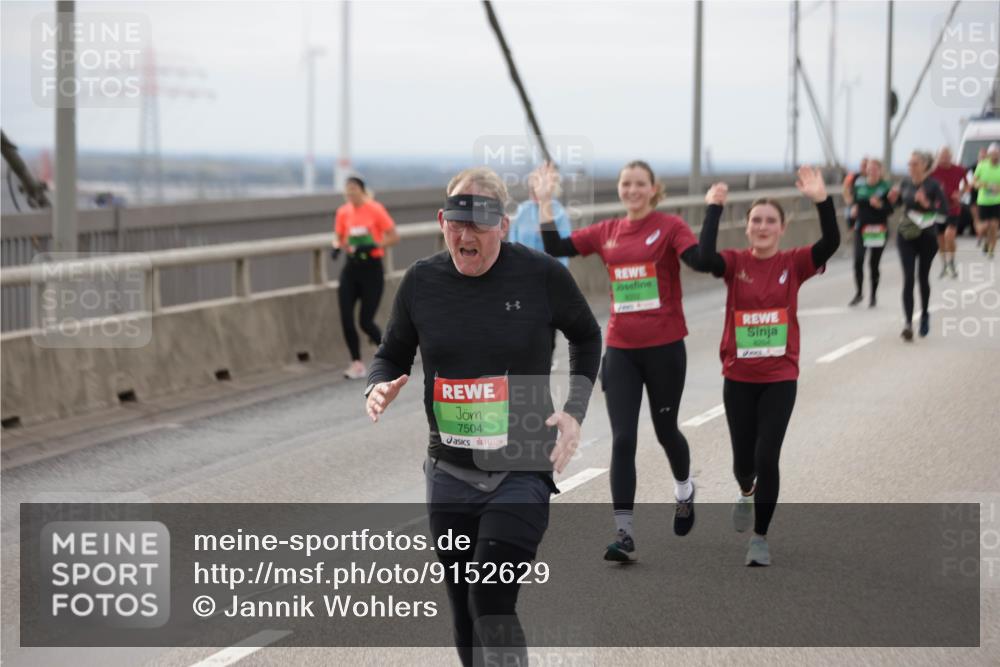 03.10.2025 - Köhlbrandbrückenlauf Jannik Wohlers http://msf.ph/oto/9152629 03.10.2025 16:01:42 Position 1 7504, 8264 meine-sportfotos.de