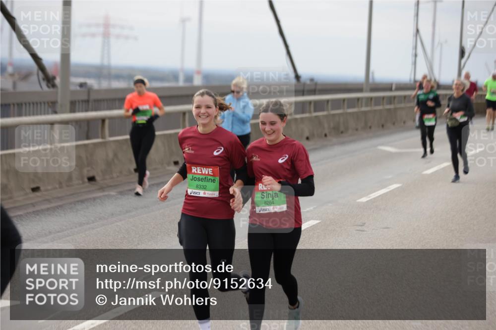 03.10.2025 - Köhlbrandbrückenlauf Jannik Wohlers http://msf.ph/oto/9152634 03.10.2025 16:01:44 Position 1 8332, 8264 meine-sportfotos.de