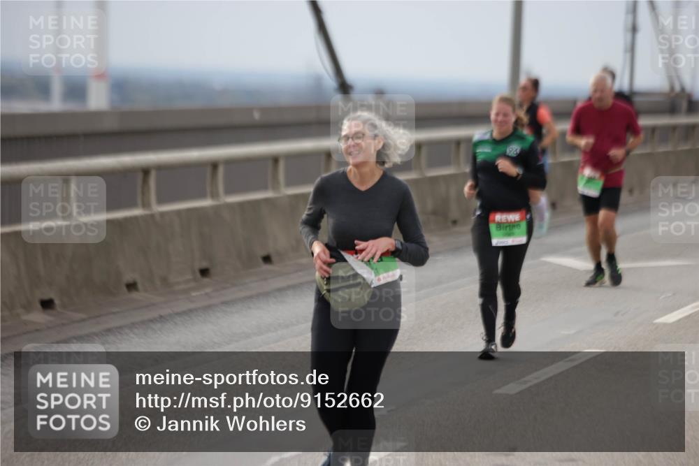 03.10.2025 - Köhlbrandbrückenlauf Jannik Wohlers http://msf.ph/oto/9152662 03.10.2025 16:01:48 Position 1  meine-sportfotos.de