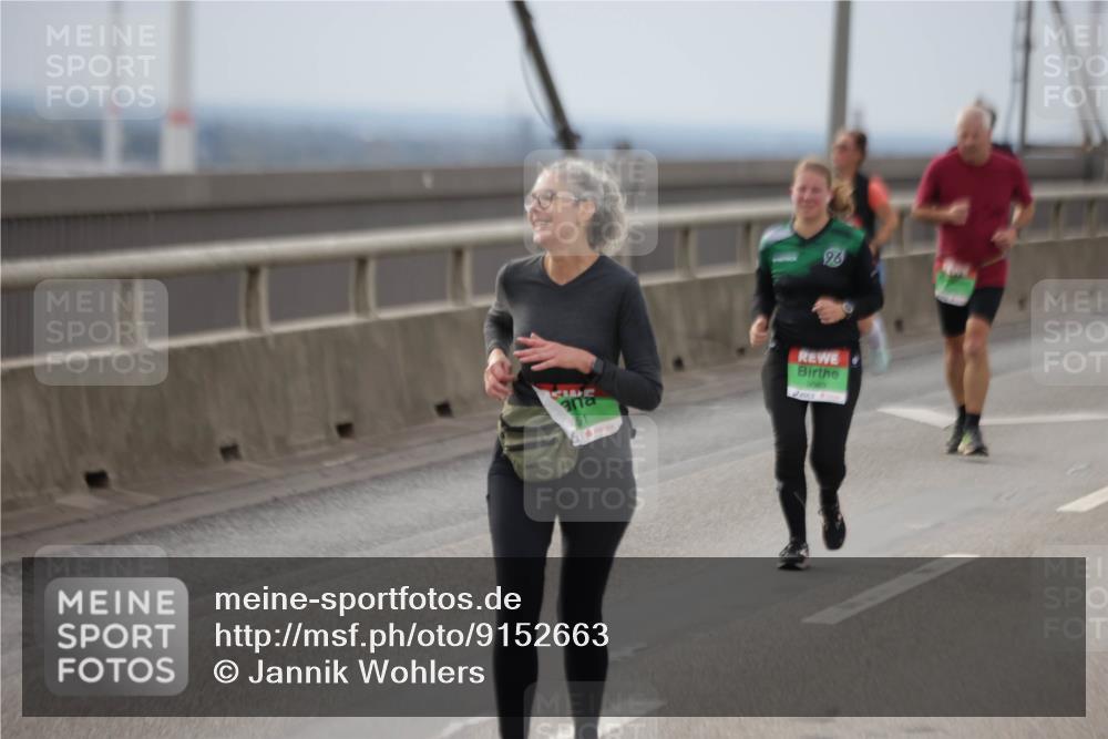 03.10.2025 - Köhlbrandbrückenlauf Jannik Wohlers http://msf.ph/oto/9152663 03.10.2025 16:01:48 Position 1 96 meine-sportfotos.de
