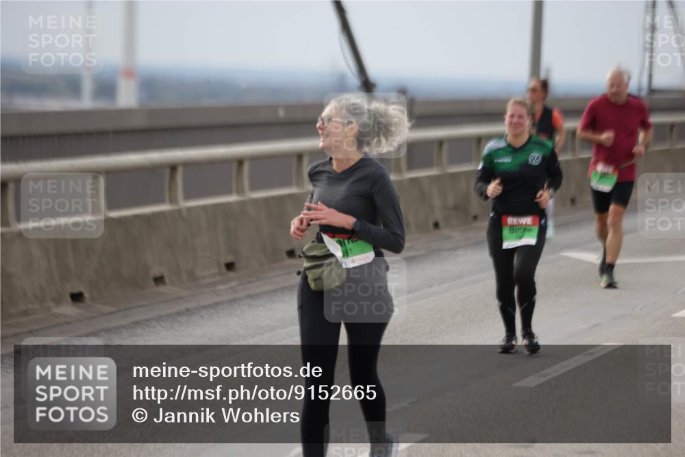 03.10.2025 - Köhlbrandbrückenlauf Jannik Wohlers http://msf.ph/oto/9152665 03.10.2025 16:01:48 Position 1 351, 96 meine-sportfotos.de