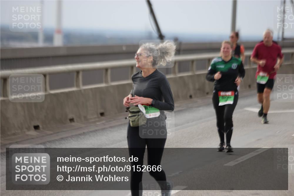 03.10.2025 - Köhlbrandbrückenlauf Jannik Wohlers http://msf.ph/oto/9152666 03.10.2025 16:01:48 Position 1 3, 96 meine-sportfotos.de