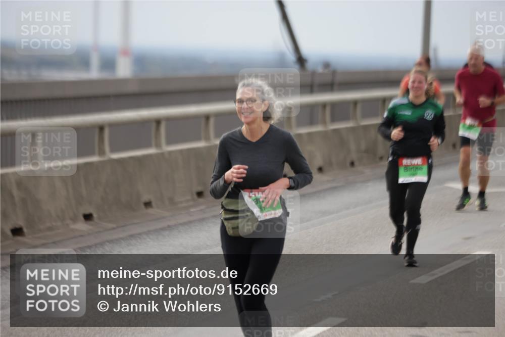 03.10.2025 - Köhlbrandbrückenlauf Jannik Wohlers http://msf.ph/oto/9152669 03.10.2025 16:01:48 Position 1  meine-sportfotos.de