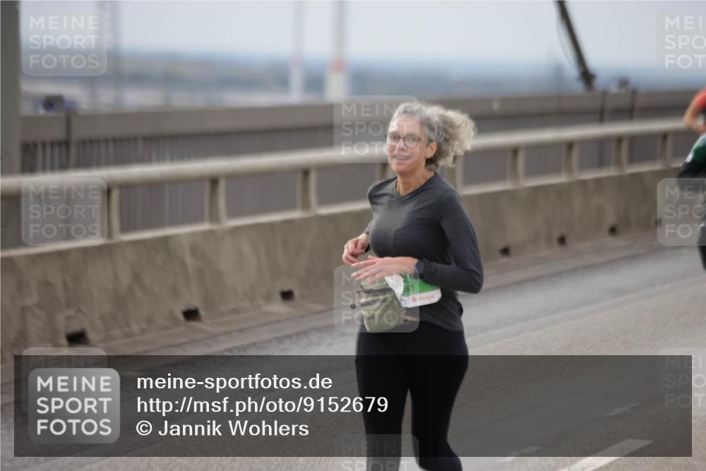 03.10.2025 - Köhlbrandbrückenlauf Jannik Wohlers http://msf.ph/oto/9152679 03.10.2025 16:01:49 Position 1  meine-sportfotos.de
