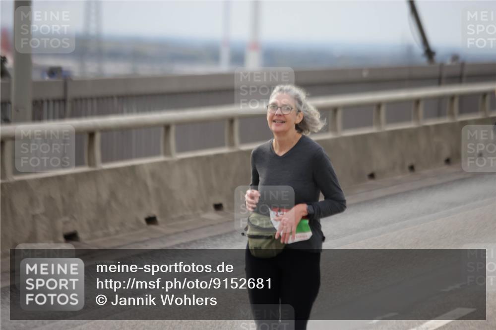 03.10.2025 - Köhlbrandbrückenlauf Jannik Wohlers http://msf.ph/oto/9152681 03.10.2025 16:01:49 Position 1  meine-sportfotos.de