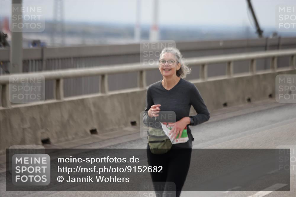03.10.2025 - Köhlbrandbrückenlauf Jannik Wohlers http://msf.ph/oto/9152682 03.10.2025 16:01:49 Position 1  meine-sportfotos.de
