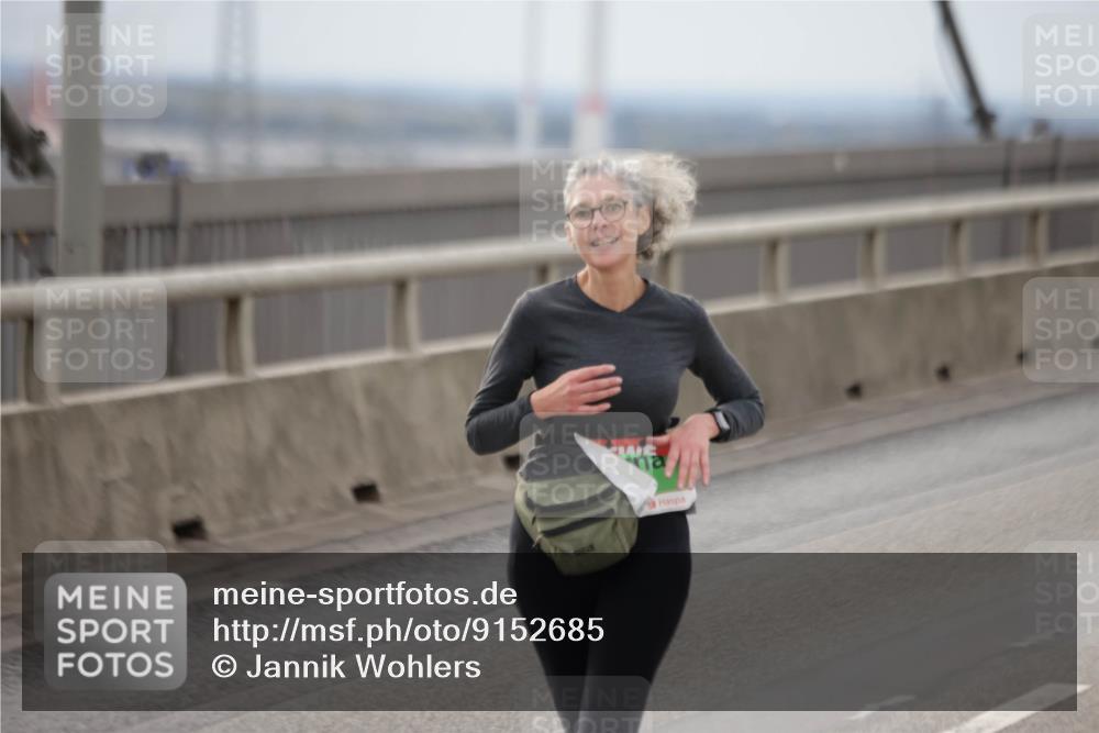 03.10.2025 - Köhlbrandbrückenlauf Jannik Wohlers http://msf.ph/oto/9152685 03.10.2025 16:01:49 Position 1  meine-sportfotos.de